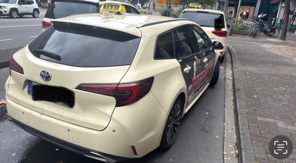 Toyota Corolla 140.000 km 18.900 &euro; Koblenz 56068