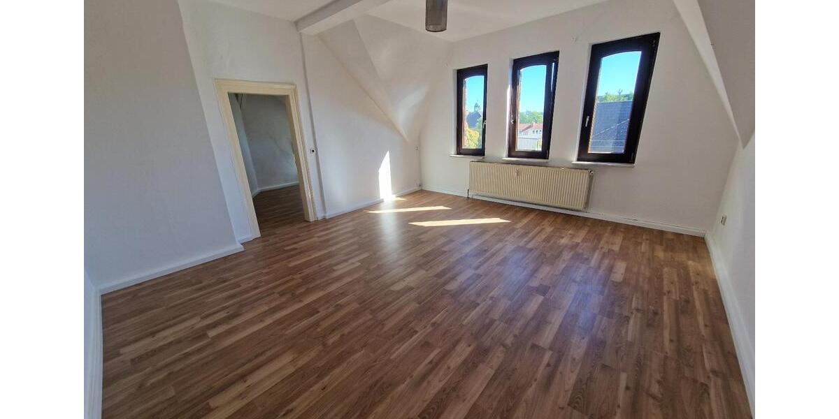 Dachgeschoßwohnung Bad Hersfeld - 5 Zimmer, 116 m&sup2;, 889&euro; | Angebot:25538252