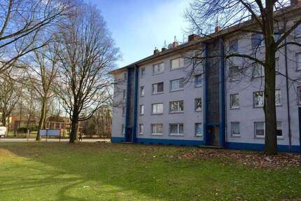 Wohnung zum Mieten in Duisburg 369 € 49 m²