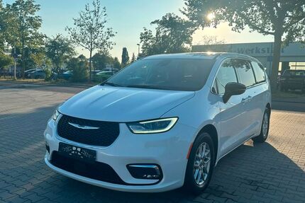Chrysler Pacifica 22.200 km 43.999 &euro; Schüttorf 48465