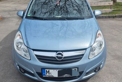 Opel Corsa 140.200 km 2.690 &euro; München 80637