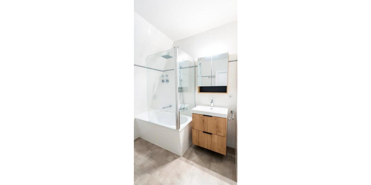 Etagenwohnung Dresden Blasewitz - 1 Zimmer, 45 m&sup2;, 663&euro; | Angebot:26350237