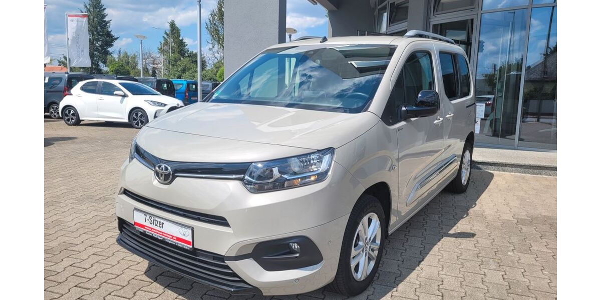 Toyota Proace City 27.370 km 27.850 &euro; Königsbrunn / Augsburg 86343
