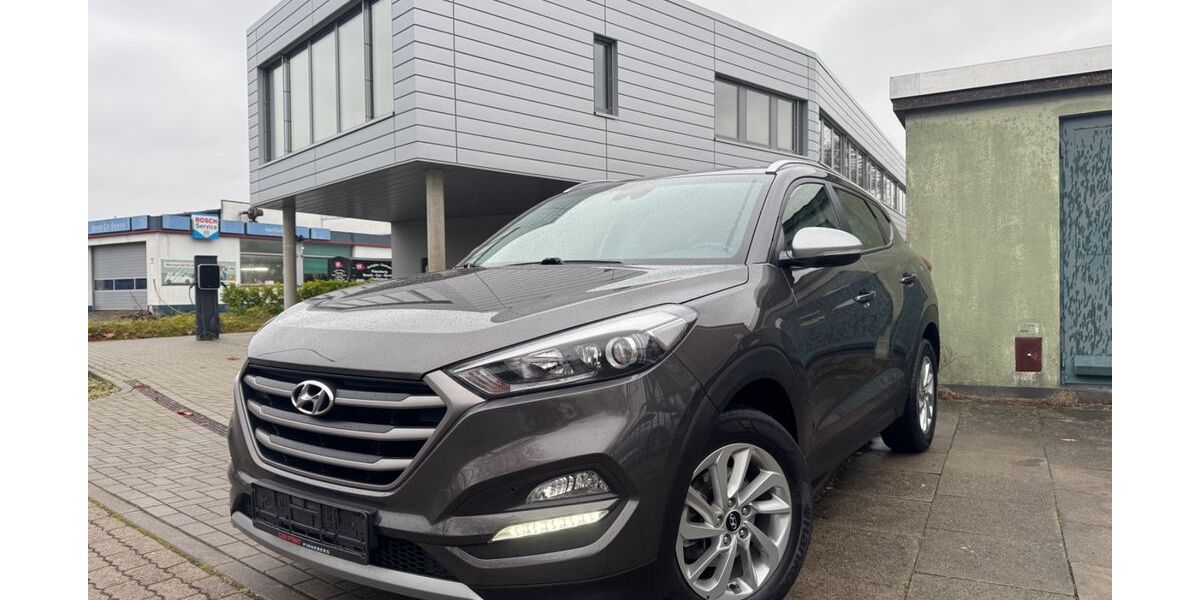 Hyundai TUCSON 119.000 km 13.690 &euro; Pinneberg 25421