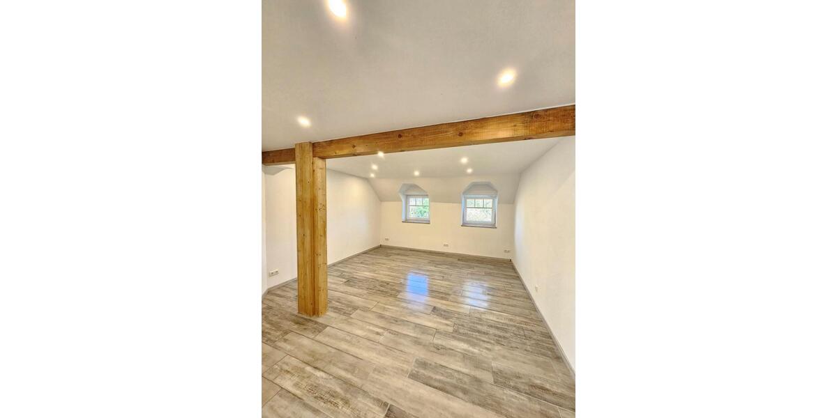 Erdgeschoßwohnung Esens - 1 Zimmer, 76 m&sup2;, 645&euro; | Angebot:26349684