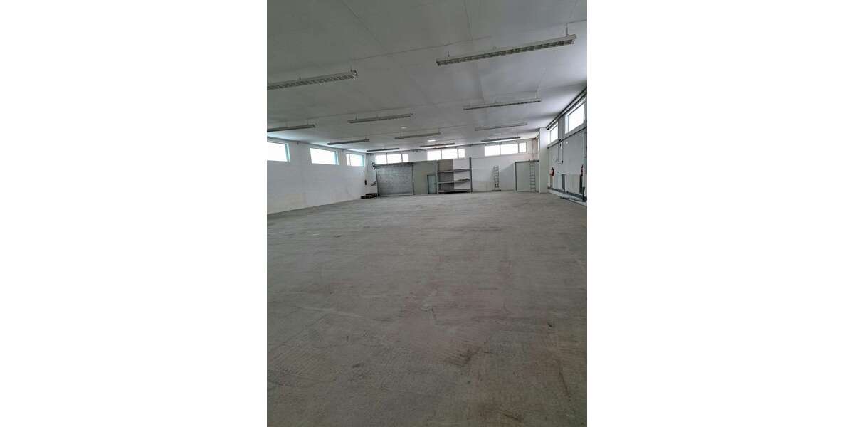 Halle in Wetzlar 2.320 € 590 m² zimmer