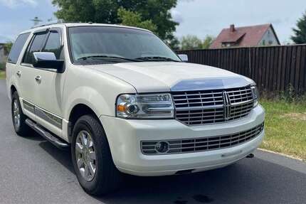 Lincoln Navigator 87.000 km 16.900 &euro; Dahlewitz 15827
