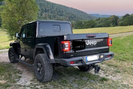 Jeep Gladiator 73.500 km 43.500 &euro; Stadtprozelten 97909