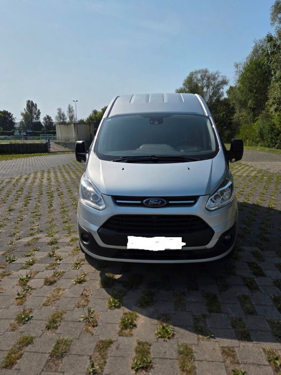 Ford Transit 87.707 km 15.400 € Minden 32423