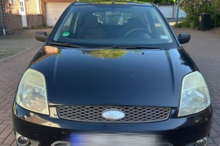 Ford Fiesta 196.000 km 2.050 &euro; Duisburg 47166