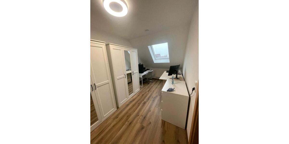 Reihenhaus Schortens - 4 Zimmer, 111 m&sup2;, 1.060&euro; | Angebot:26314755