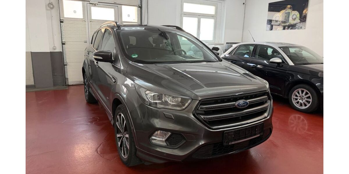 Ford Kuga 88.901 km 10.900 &euro; Chemnitz 09113