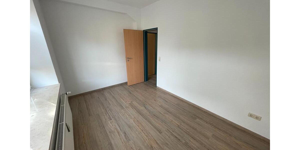 Erdgeschoßwohnung Bünde - 3 Zimmer, 75 m&sup2;, 675&euro; | Angebot:26321261