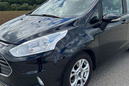 Ford B-Max 215.900 km 2.800 &euro; Stammham 85134