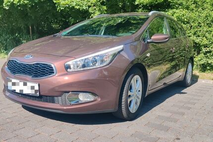 Kia ceed / Ceed 105.000 km 7.999 &euro; Hanau 63452