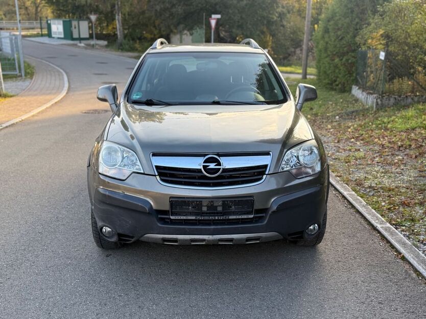 Opel Antara 234.000 km 1.690 € Dunningen 78655