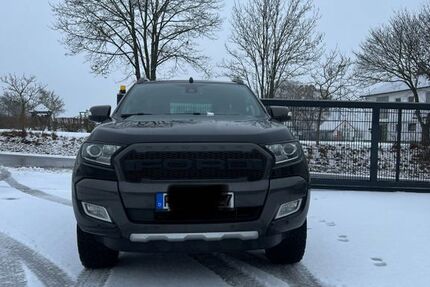 Ford Ranger 99.842 km 29.000 € Fürth 90766