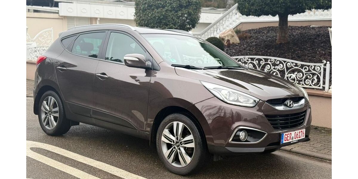 Hyundai ix35 77.200 km 10.300 &euro; Hördt 76771