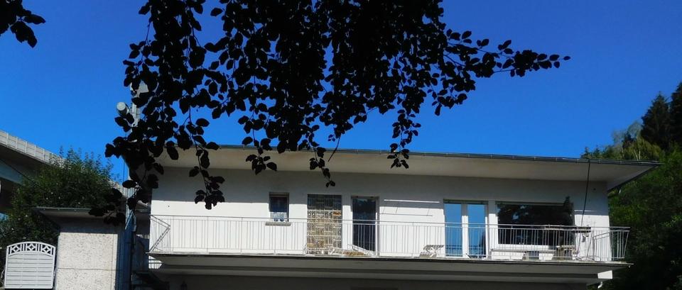 Etagenwohnung Reichshof - 2 Zimmer, 77 m&sup2;, 650&euro; | Angebot:25538417
