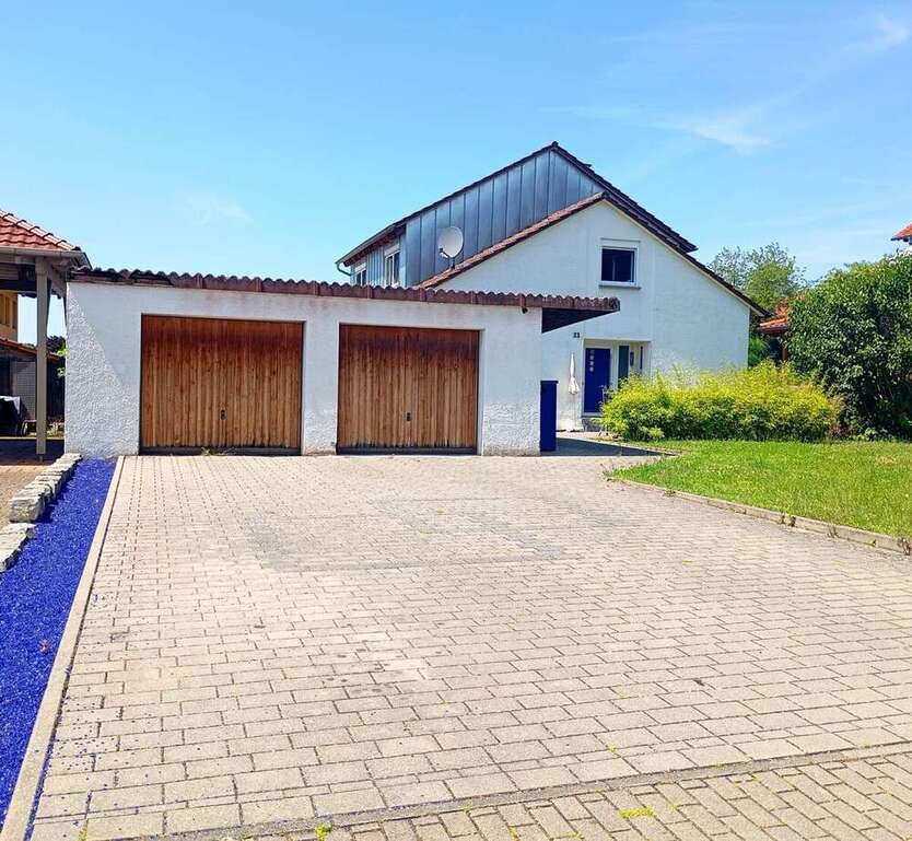 Haus zum Kaufen in Oberderdingen 549.000 € 200 m²