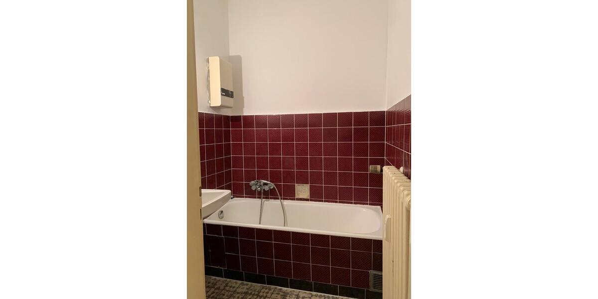 Erdgeschoßwohnung Düsseldorf Oberbilk - 1.5 Zimmer, 35 m&sup2;, 496&euro; | Angebot:26336441