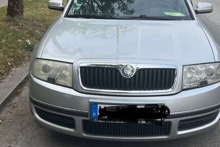 Skoda Superb 237.021 km 1.000 &euro; München 80805