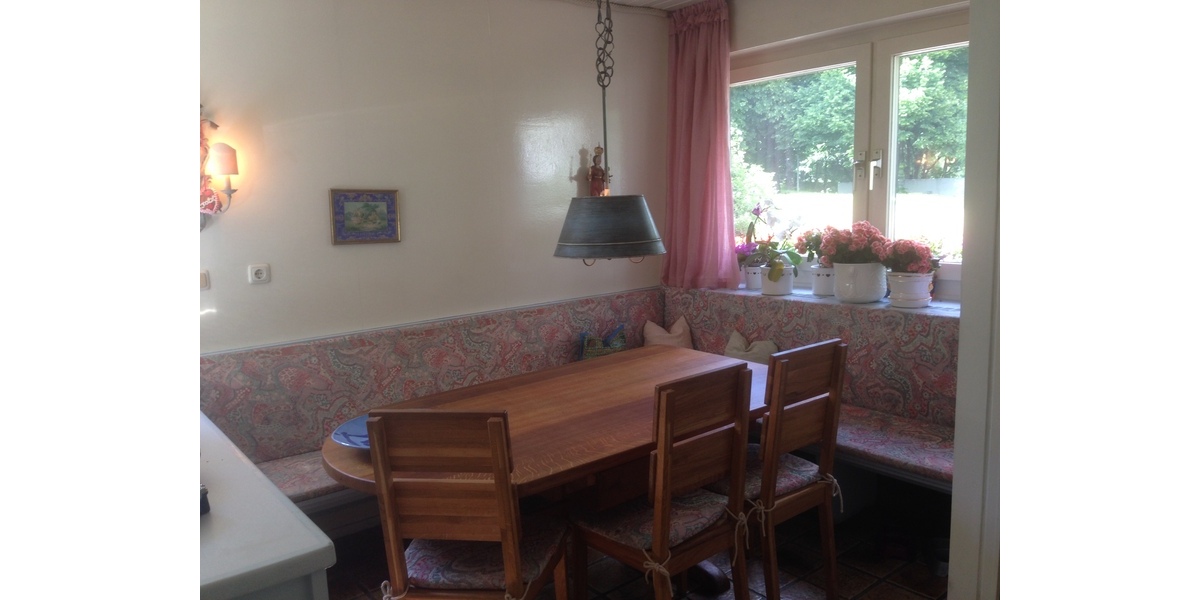 Reihenendhaus im Olympiadorf umgeben vom Olympiapark möbliert o. unmöbliert 4 zimmer