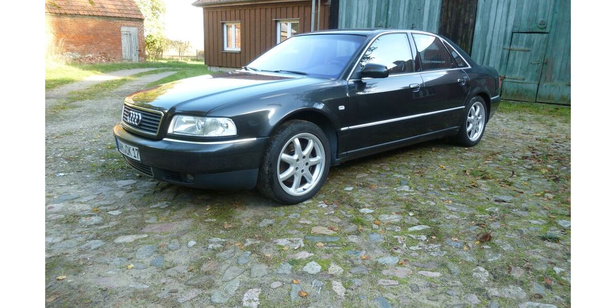 Audi A8 432.000 km 8.500 &euro; Lützow 19209