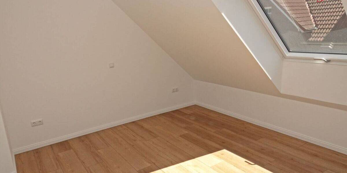 Etagenwohnung Esens - 3 Zimmer, 82 m&sup2;, 369.000&euro; | Angebot:26568870