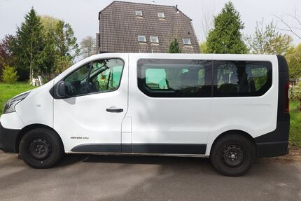 Renault Trafic 157.000 km 13.800 &euro; Berlin 12527