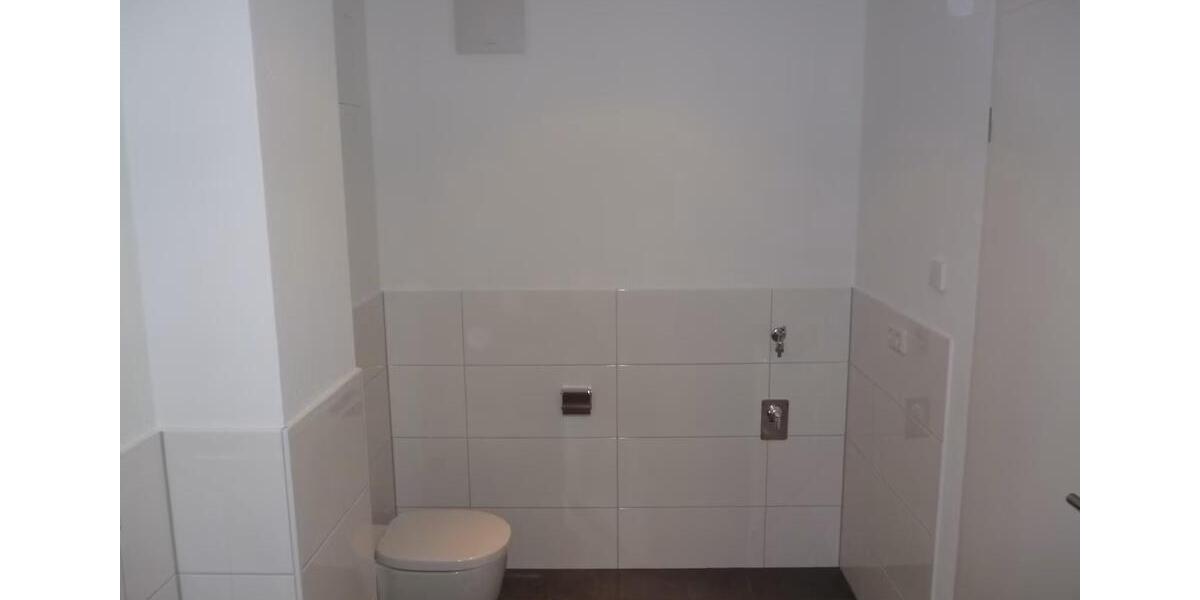Erdgeschoßwohnung Würzburg Heuchelhof - 2 Zimmer, 70 m&sup2;, 429.000&euro; | Angebot:26395606