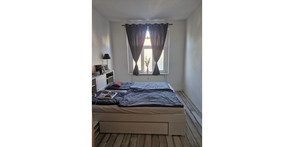 Etagenwohnung Halle (Saale) Silberhöhe - 4 Zimmer, 80 m&sup2;, 680&euro; | Angebot:26393080
