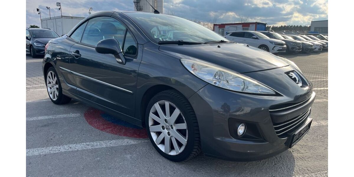 Peugeot 207 114.474 km 3.999 &euro; Mittenwalde 15749