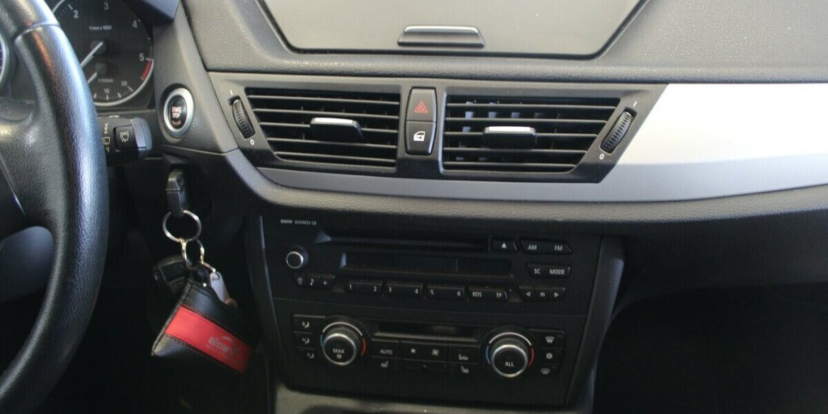 BMW X1 xDrive20d Aut. - AHK - 101.603 km 9.980 &euro; Euskirchen 53881