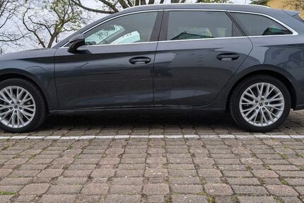 Seat Leon 38.500 km 20.500 &euro; Seelbach 77960