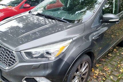 Ford Kuga 90.700 km 15.790 € Dresden 01139