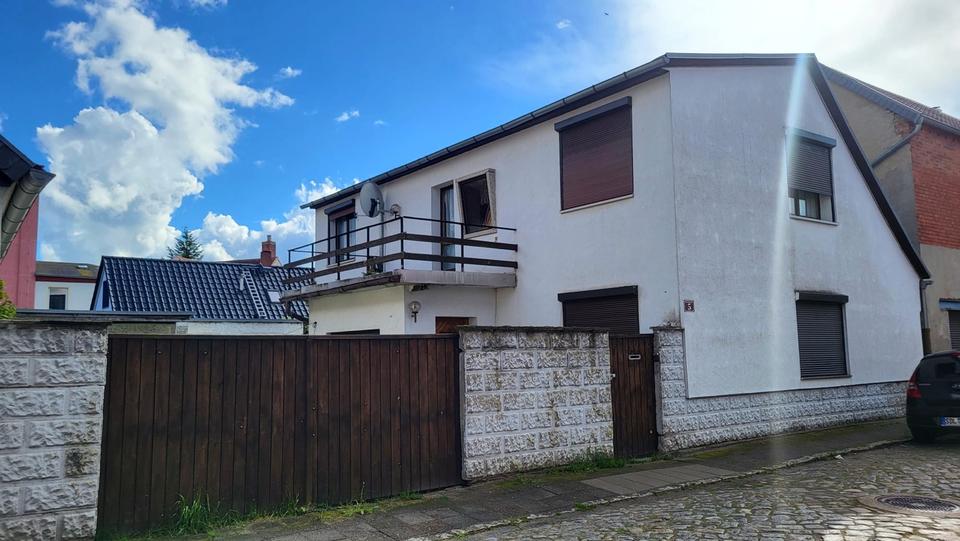 Einfamilienhaus Tangerhütte - 4 Zimmer, 100 m&sup2;, 60.000&euro; | Angebot:27091659