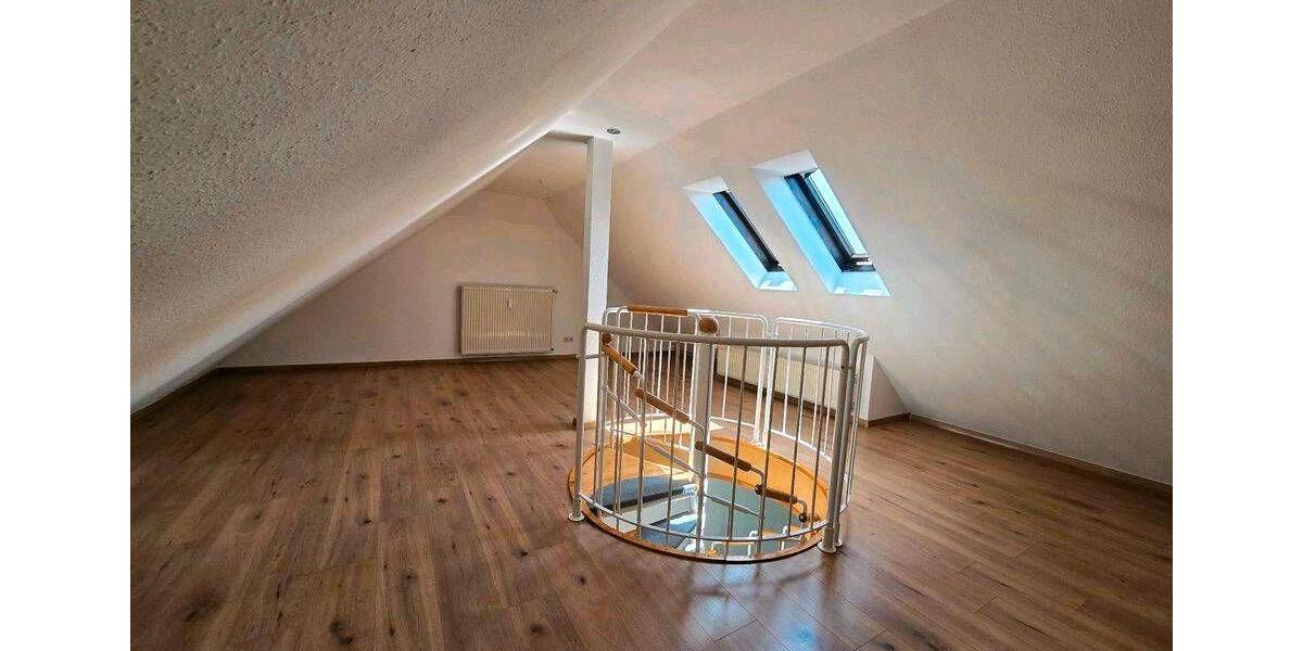 Etagenwohnung Bad Blankenburg - 4 Zimmer, 90 m&sup2;, 92.000&euro; | Angebot:26940657
