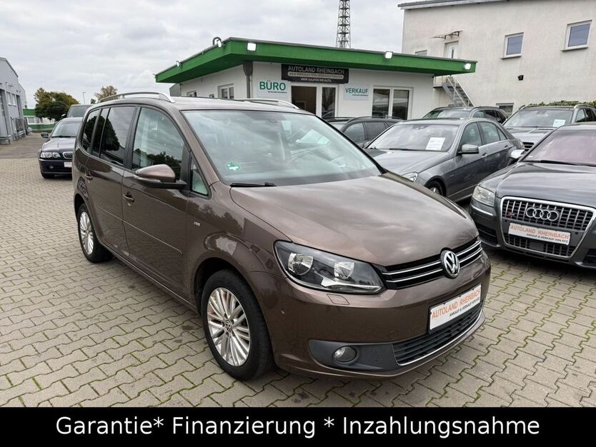 VW Touran 150.000 km 8.900 € Rheinbach 53359