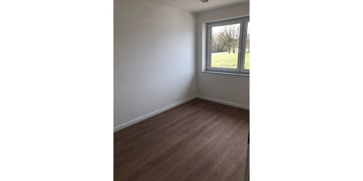 Reihenendhaus Seevetal Hittfeld - 6 Zimmer, 140 m&sup2;, 2.200&euro; | Angebot:26796444