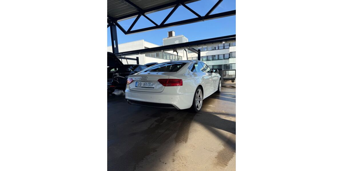 Audi A5 315.000 km 8.000 &euro; Düsseldorf 40474