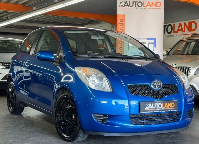 Toyota Yaris 187.000 km 2.999 € Troisdorf 53842
