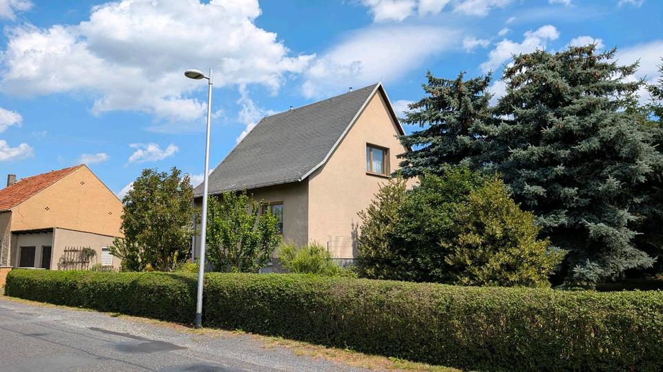 Einfamilienhaus Ebersbach - 4 Zimmer, 102 m&sup2;, 200.000&euro; | Angebot:21539375