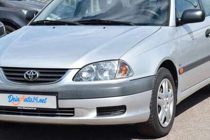 Toyota Avensis 242.700 km 2.490 &euro; Celle 29227