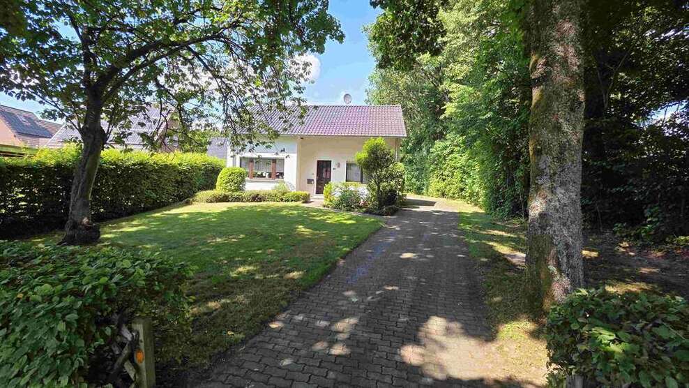 Haus zum Kaufen in Hürtgenwald 325.000 € 110 m²