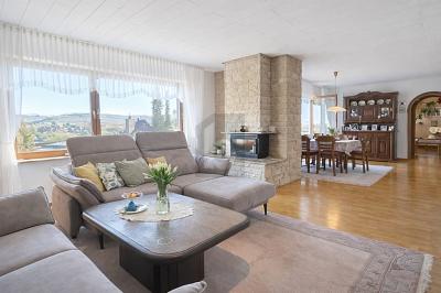 EXKLUSIVES WOHNEN IN ERHÖHTER AUSSICHTSLAGE - Einfamilienhaus Leingarten | Angebot:26083222