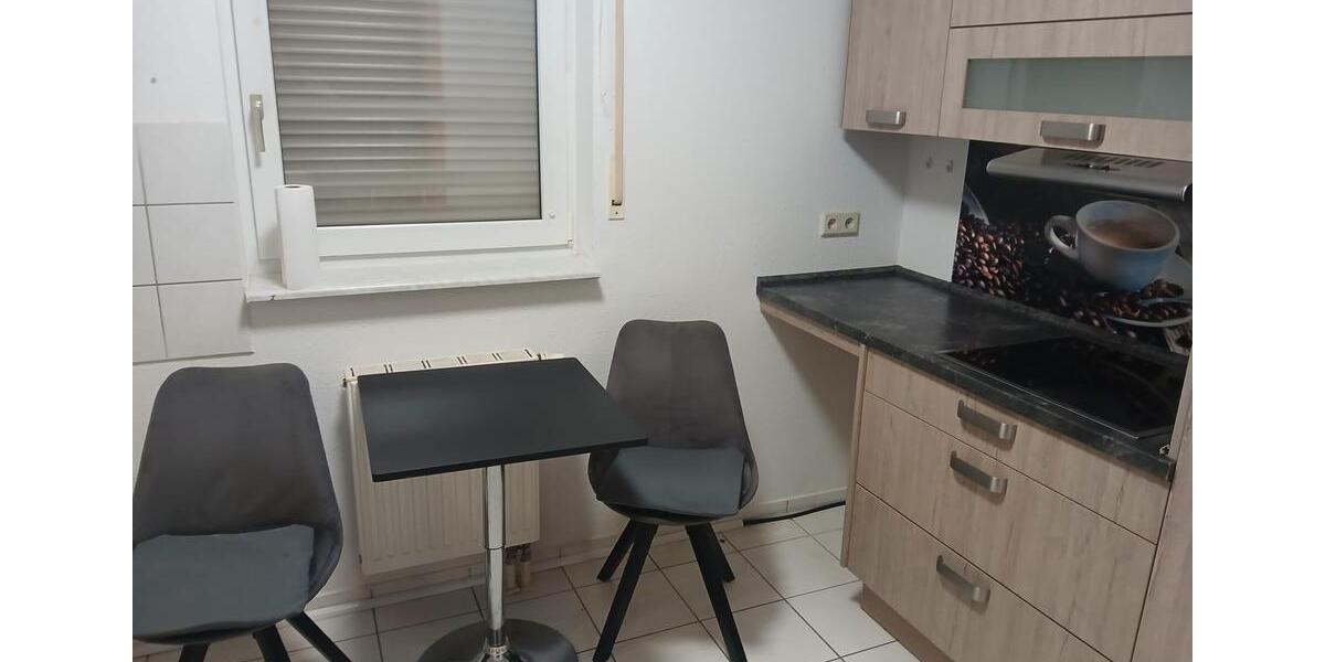 Frisch sanierte 2-Zimmer-Wohnung mit EBK & Stellplatz 2 zimmer