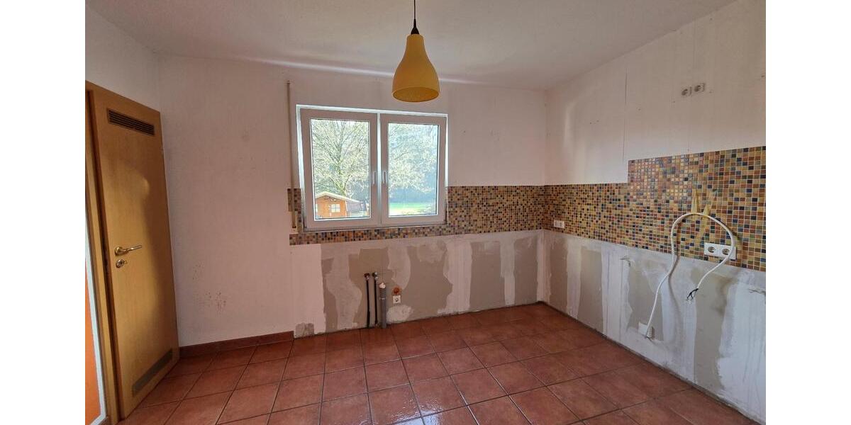 Einfamilienhaus Siegen Dillnhütten - 4 Zimmer, 113 m&sup2;, 1.350&euro; | Angebot:25483421