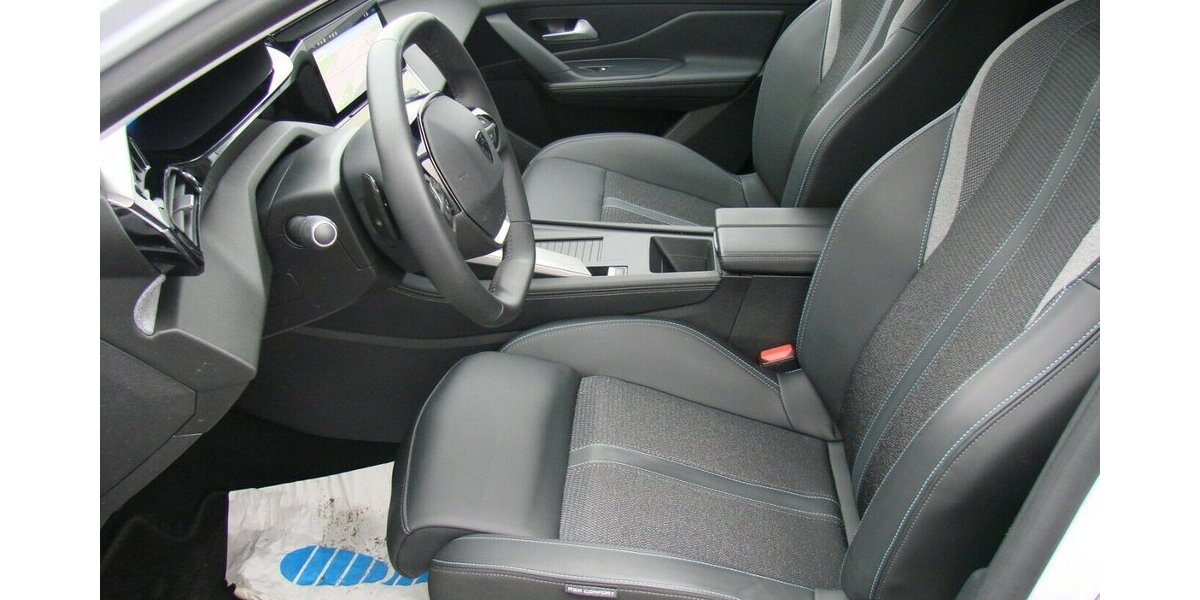 Peugeot 308 1.5L Allure ACC AHK LED Navi Kamera 34.524 km 23.980 &euro; Falkensee 14612