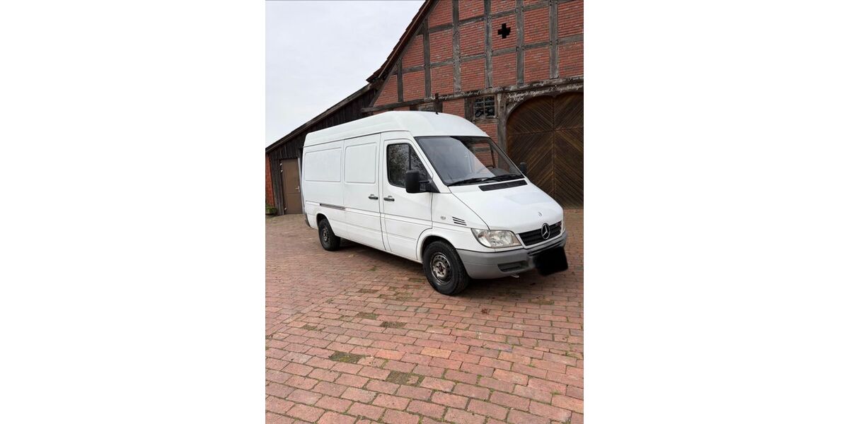 Mercedes-Benz Sprinter 197.000 km 8.000 &euro; Goldenstedt 49424